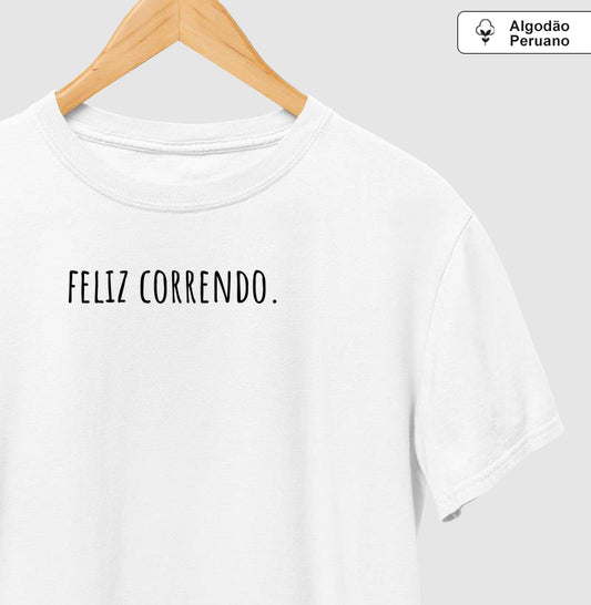 feliz correndo.